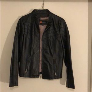 Size M leather bomber jacket